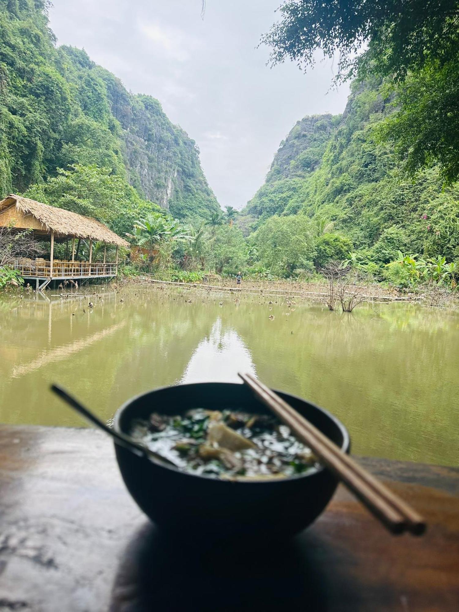 Thung Sen Tam Coc Chalets Ninh Bình Ngoại thất bức ảnh