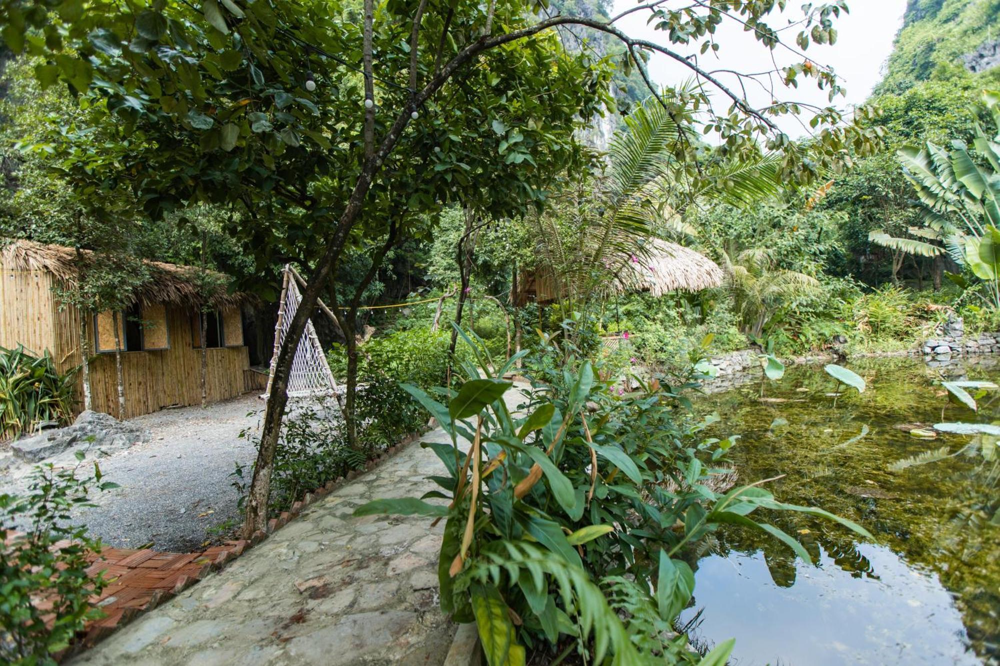 Thung Sen Tam Coc Chalets Ninh Bình Phòng bức ảnh